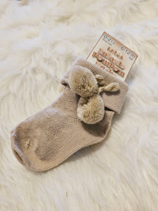 Beige Ankle Pom Pom Socks