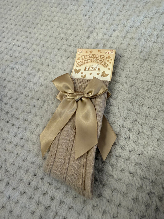 Beige Bow knee high socks