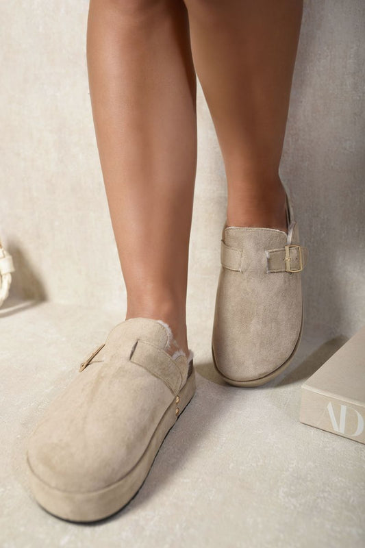 Beige Slip On Slipper Shoes (3-8) Small fitting