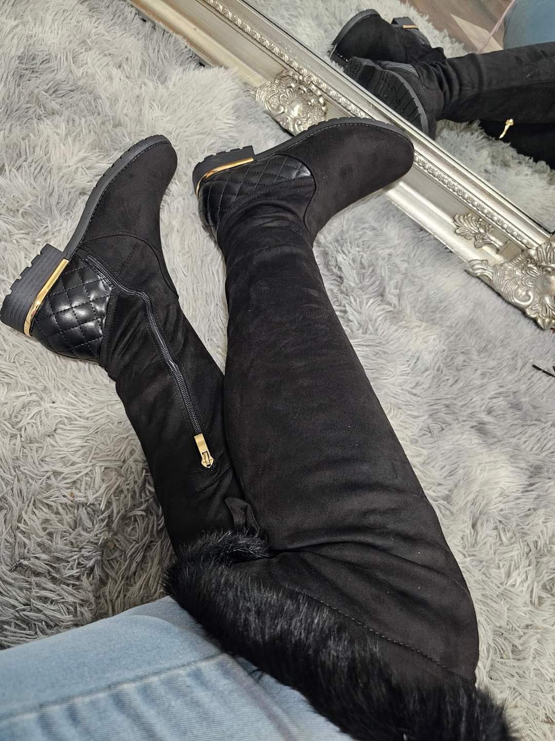 Knee High Long Fur Bow Boots ( Over the knee )