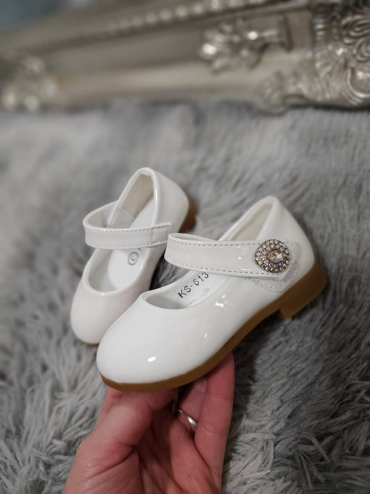 Baby Girls White Single Stud Shoes (3-7)